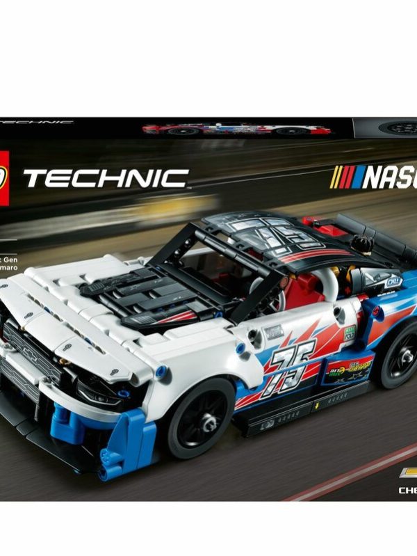 LEGO Technic NASCAR Next Gen Chevrolet Camaro ZL1 42153